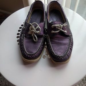 Metallic Purple Sperrys